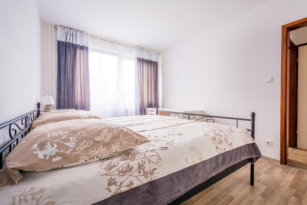 Anyroomdirect Private Apartments Near Hannover Exhibition Room Agency Luaran gambar